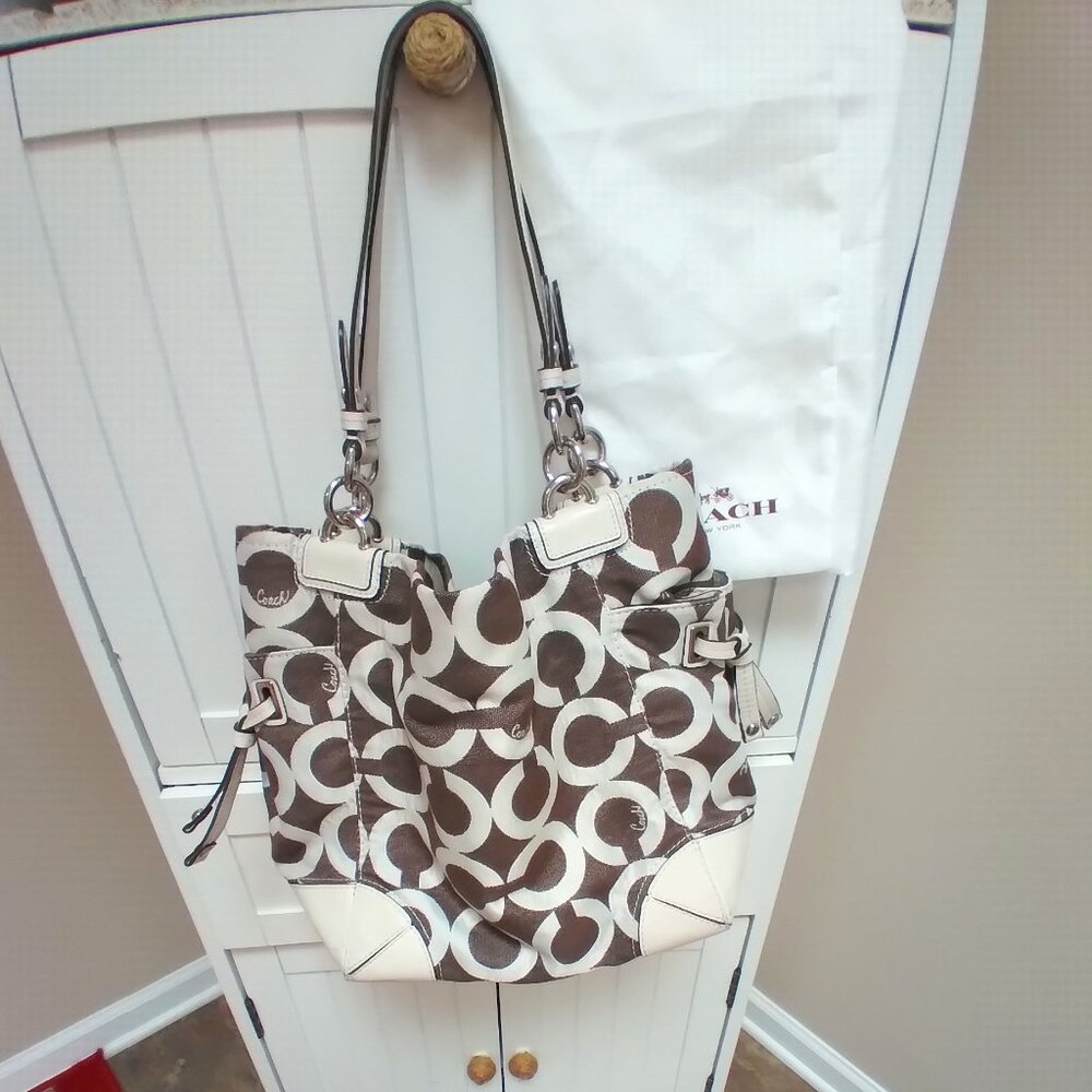 Coach Shoulder Bag